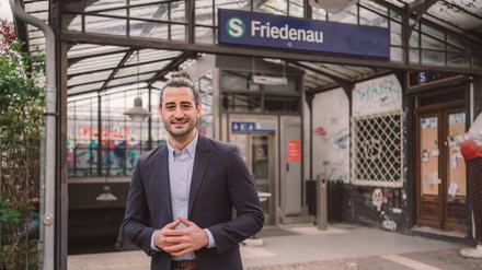 Von der BVV ins Abgeordnetenhaus. Der SPD-Politiker Orkan Özdemir gewann den Wahlkreis Berlin-Friedenau.
