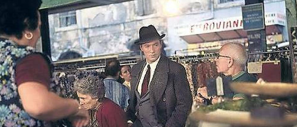 Martin Benrath als Emigrant in der Remarque-Verfilmung "Die Nacht von Lissabon". 