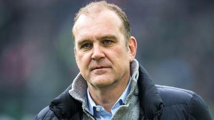 Kölns Sportdirektor Jörg Schmadtke hält die Forderungen von Modestes Berater für übertrieben.