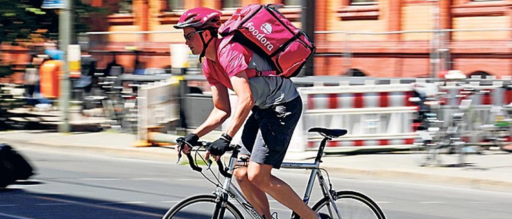 Essenskuriere unterwegs. Delivery Hero ist erfolgreich an der Börse gestartet.