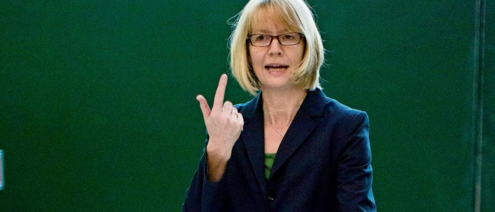 Mehr Professorinnen. Die SPD-Fraktion im Bundestag schlägt einen Rat für Gleichstellung auf Bundesebene vor. Hier könnte über die besten Maßnahmen diskutiert werden.