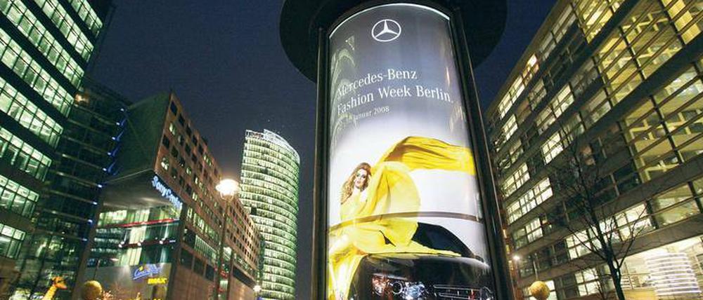 Trends unterm Stern. Zehn Jahre lang präsentierte Mercedes-Benz zur Fashion Week Mode am Brandenburger Tor.