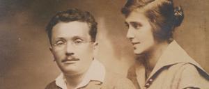 Leben im Exil. Der Schriftsteller Gerschon Schoffmann mit seiner Frau.