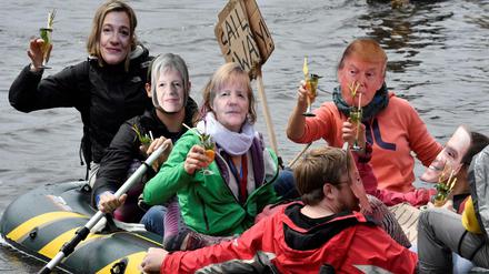 Alle in einem Boot? So sicher ist das auch unter den realen Politikern nicht, die zum G-20-Gipfel nach Hamburg anreisen.