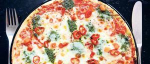 Zu nahrhaft. Fertiglebensmittel enthalten häufig viel Zucker, Fett oder Salz. Das will Deutschlands Ernährungsminister ändern. 