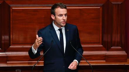 Frankreichs Staatschef Emmanuel Macron bei seiner Grundsatzrede am Montag in Versailles.