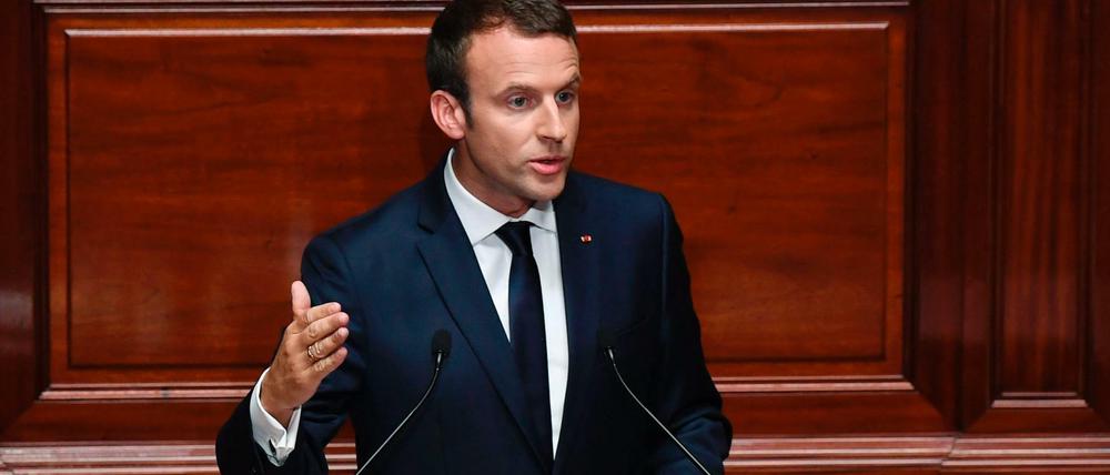 Frankreichs Staatschef Emmanuel Macron bei seiner Grundsatzrede am Montag in Versailles.