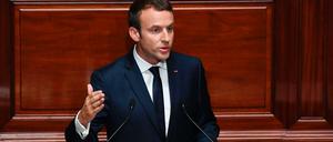 Frankreichs Staatschef Emmanuel Macron bei seiner Grundsatzrede am Montag in Versailles.