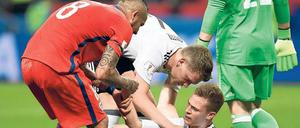 Chiles Arturo Vidal und Joshua Kimmich haben sich bereits im Gruppenspiel für das Finale verabredet.