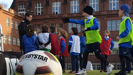Training in Fridenau. Die Platzzeiten sind knapp.