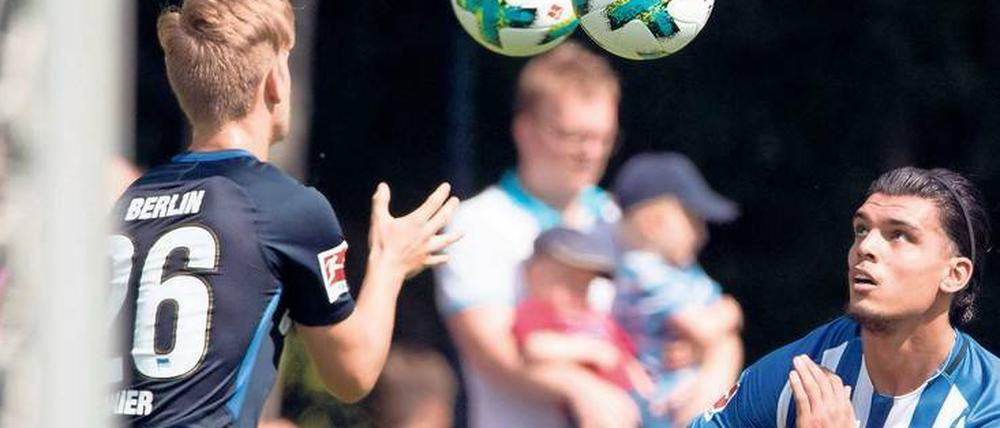 Karim Rekik, 22, verstärkt die Defensive von Hertha BSC. Der Niederländer (ein A-Länderspiel, 57 Länderspiele im Nachwuchs) spielte zuletzt zwei Jahre für Olympique Marseille, davor für den PSV Eindhoven und kurz auch in England. 