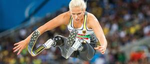 Im Glück. Vanessa Low gewann in Rio im Weitsprung die Goldmedaille.