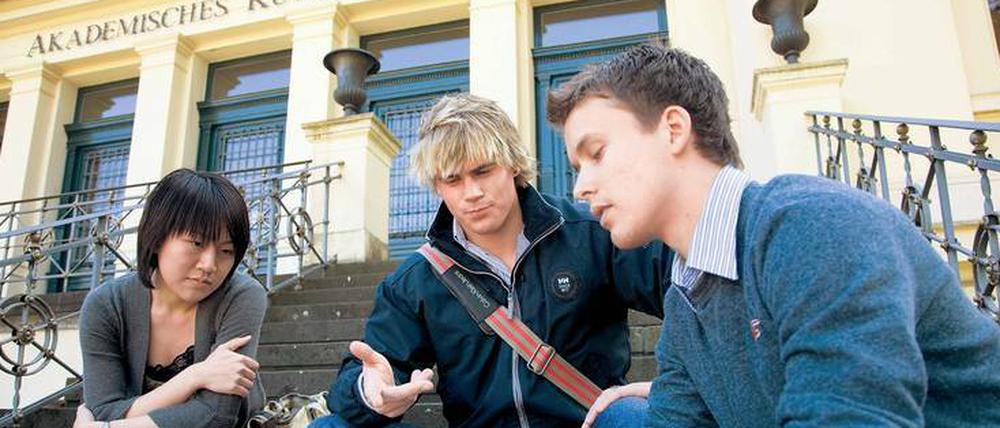 An die Uni. Das Studium gelingt dann, wenn Studierende vor allem ihren Neigungen und Interessen folgen. 