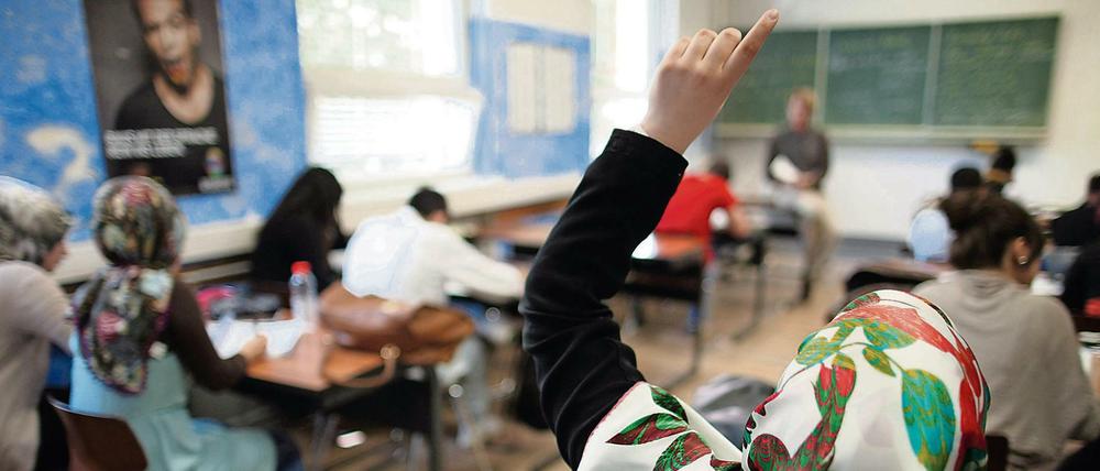 Lehrkräfte neiden dazu, türkeistämmige Schüler im Unterricht weniger häufig aufzurufen. 