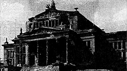 Noch bis in die 80er Jahre lag Bauschutt auf dem Gendarmenmarkt.