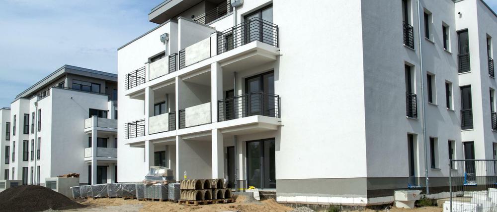 Neue Wohnhäuser in Rostock-Warnemünde (Mecklenburg-Vorpommern). 