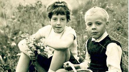 Zu Fuß erkundeten unser Autor und seine Schwester einst die Täler und Berge, bevor sie beim Kornbauern einkehrten.