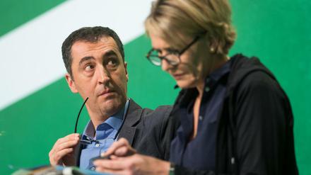 Die Bundesvorsitzenden der Grünen: Cem Özdemir und Simone Peter.