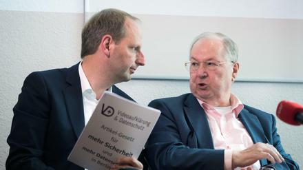 Berlins früherer Innensenator Thomas Heilmann (l, CDU) und der frühere Bezirksbürgermeister von Neukölln, Heinz Buschkowsky (SPD).