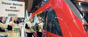 Bei der Bahn gibt es zwei zerstrittene Gewerkschaften. Das Tarifeinheitsgesetz zwingt sie zur Kooperation. 