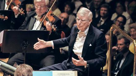 Aura. Herbert Blomstedt mit der Sächsischen Staatskapelle.