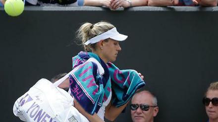 Angelique Kerber verlässt Wimbledon nach einer weiteren Enttäuschung. Trotzdem macht der Auftritt in London auch Hoffnung.