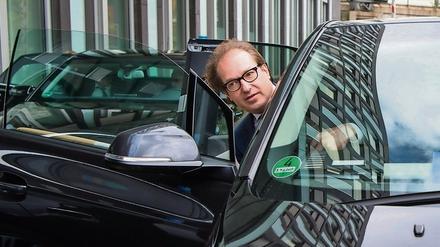 Steigt Bundesverkehrsminister Alexander Dobrindt aus?