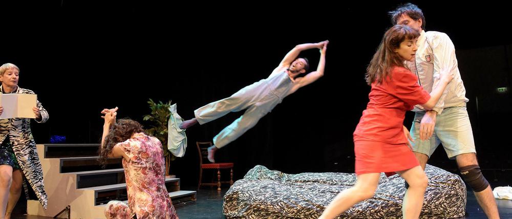 Das Dorky-Park-Ensemble in "The Pose".