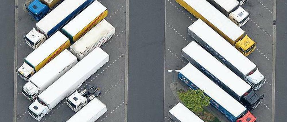 Der Bundesverband Güterverkehr und Logistik will Ansprüche für mindestens 100 000 Lkw sammeln.