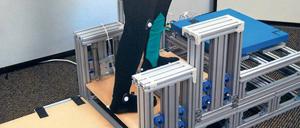 Lifting. Federn in den Stufen speichern Energie vom Ab- für den Aufstieg. 