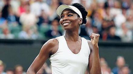 Lächelt wieder. Venus Williams schwankt in Wimbledon zwischen sportlichem Erfolg und privater Tragödie.