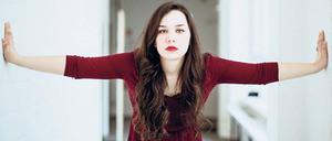 Zainab Alsawah stammt aus Homs und studiert Schauspiel an der UdK Berlin. Ihre erste Fernsehrolle wird sie im Herbst spielen. 