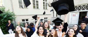 Herzlichen Glückwunnsch! Abiturienten des Campus Rütli.