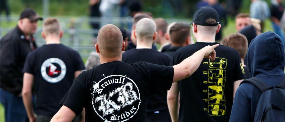 Neonazis am Samstag beim "Rock gegen Überfremdung" im thüringischen Themar.