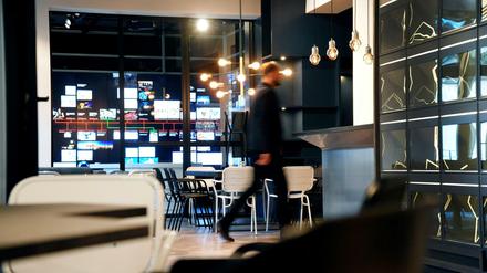 Digitales Lokal. Im DataKitchen gibt's dennoch Kellner.