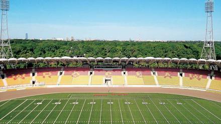 Besondere Kombination. Im Olympiastadion von Breslau finden nicht nur während der World Games Speedway-Rennen und American-Football-Spiele statt.