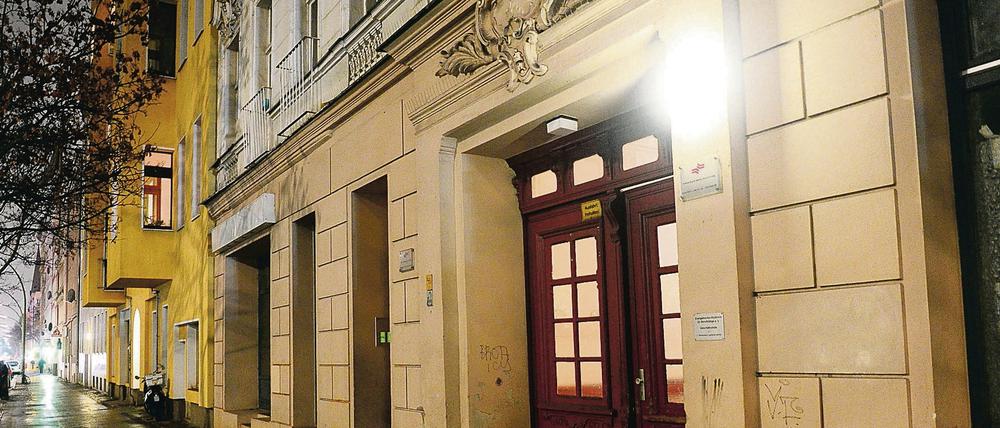 Eingang des Moscheetreffs "Fussilet 33" in Moabit - der Verein ist seit Februar 2017 verboten.