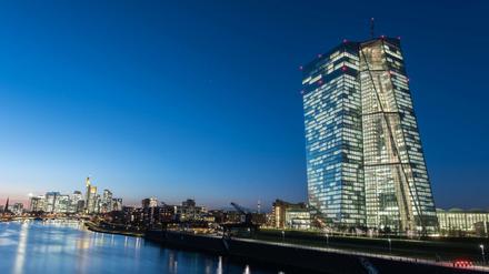 Die Zentrale der Europäischen Zentralbank (EZB) in Frankfurt am Main. 