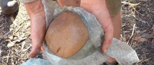 Steinalt. Neu entdeckte Steinwerkzeuge belegen, dass Menschen schon vor mindestens 65 000 Jahren in Australien lebten.