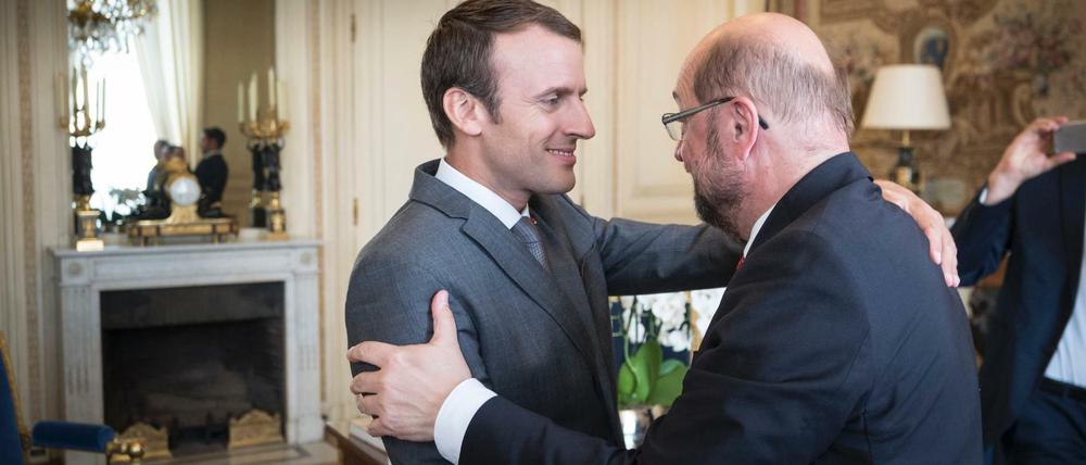 Emmanuel Macron und Martin Schulz im Élysée-Palast in Paris.