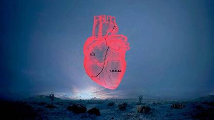 Sie oder wir. Das geteilte Herz symbolisiert in Iñárritus „Carne y Arena“ Amerika und die Welt.