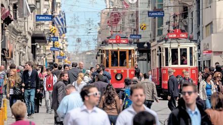 Ganz im Alltag. Viele Menschen in der Türkei messen dem Streit keine große Bedeutung bei.