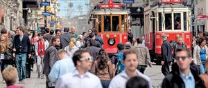 Ganz im Alltag. Viele Menschen in der Türkei messen dem Streit keine große Bedeutung bei.