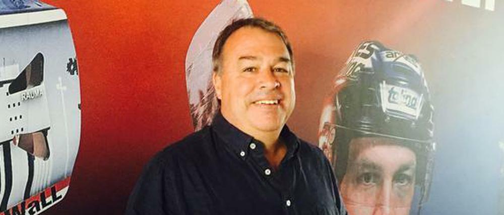 Stephane Richer, 51, wurde als Spieler viermal Meister mit Mannheim. Für die Hamburg Freezers arbeitete er als Trainer, Co-Trainer und zuletzt Sportdirektor. In dieser Funktion ist er seit Mai für die Eisbären tätig.