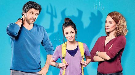ZDF-Pubertiere: Jan Maybacher (Pasquale Aleardi), Carla Maybacher (Mia Kasalo, Mitte) und Sara Maybacher (Chiara Schoras). 