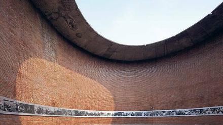 Alles Backstein. Offene Rundhalle im Museum Suzhou von Liu Jiakun.
