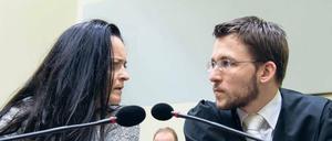 Anfang vom Ende. Beate Zschäpe sei die „Tarnkappe“ des NSU gewesen, sagt die Staatsanwältin am ersten Plädoyertag. Der Prozess läuft seit dem 13. Mai 2013.