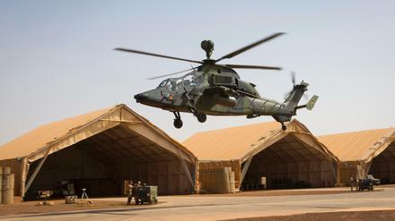 Ein Kampfhubschrauber des Typs Tiger in Mali (Archivbild vom 25.03.2017)