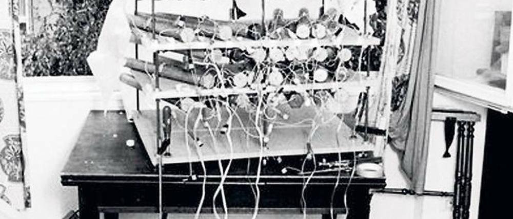 Die Waffe. Einzelteile dieser von Boock konstruierten „Stalinorgel“ wurden in Pampers-Kartons geschmuggelt. 