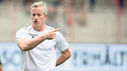 Durch und durch pragmatisch. Auf eine Aufarbeitung des enttäuschenden Saisonendes verzichtete Trainer Jens Keller. Er glaubt auch so an einen Lerneffekt.